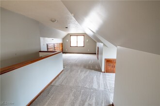 20801 Franklin Rd in Maple Heights, OH - Foto de edificio - Building Photo