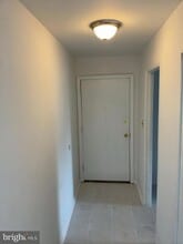 3801 St Barnabas Rd, Unit T201 in Silver Hill, MD - Foto de edificio - Building Photo