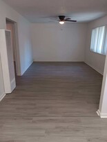 2427 Mariposa Ave in Chico, CA - Building Photo