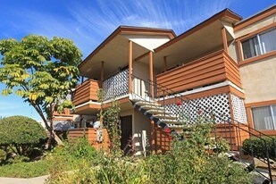 Terre at S Lincoln in El Cajon, CA - Building Photo