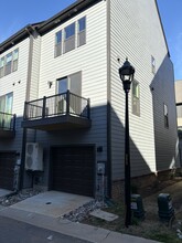 428 Spearfield Ln in Charlotte, NC - Building Photo - Building Photo