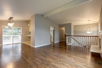 5607 162nd Ave NE in Redmond, WA - Building Photo - Building Photo