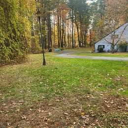 property at 8 Cramer Woods Rd