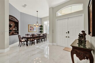 8487 SW 138th Ter in Palmetto Bay, FL - Building Photo - Building Photo