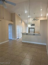 425 SE 23rd Pl in Cape Coral, FL - Building Photo - Building Photo