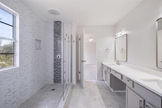 2101 Bridal Path in Cedar Park, TX - Building Photo - Building Photo