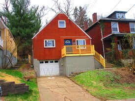 346 Connor St in Pittsburgh, PA - Building Photo