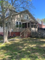 3426 Kenmore Dr in Hampton, VA - Building Photo