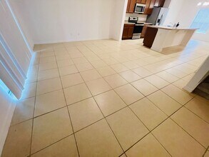 394 Annabelle Way in Davenport, FL - Building Photo - Building Photo