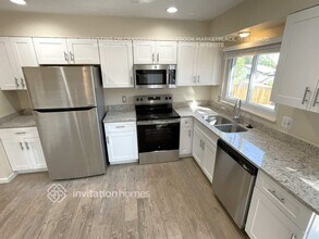 17859 E Hawaii Pl in Aurora, CO - Foto de edificio - Building Photo