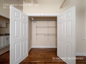 1557 W Fargo Ave in Chicago, IL - Building Photo - Building Photo