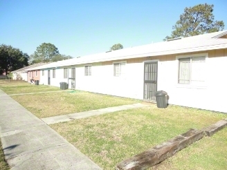 3989 Leonnie Rd in Jacksonville, FL - Building Photo