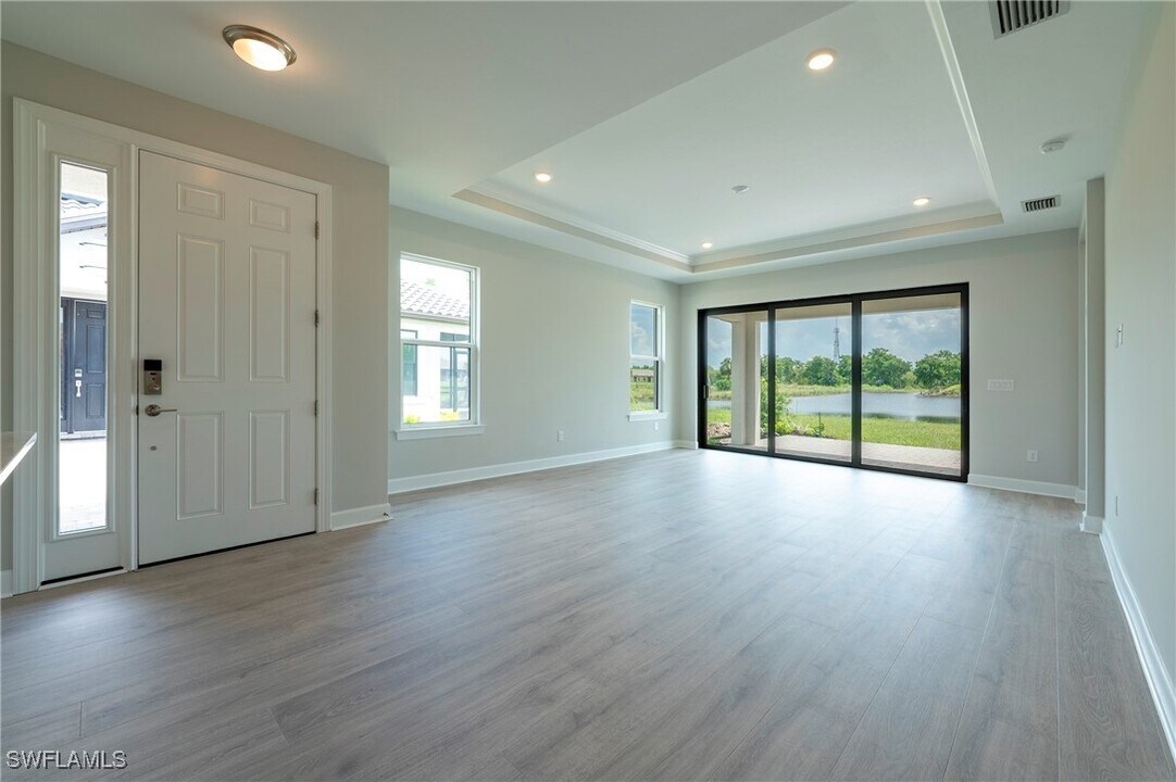 15633 Gavello St in Naples, FL - Building Photo