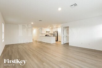 10606 Pablo Way, Unit 156 in Converse, TX - Building Photo - Building Photo