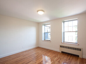 243 Harvard St, Unit 258-5 in Cambridge, MA - Building Photo - Building Photo