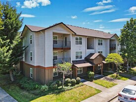 Heron Meadows in Eugene, OR - Building Photo