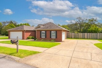 564 Rose Cottage Cir in Gallatin, TN - Building Photo - Building Photo