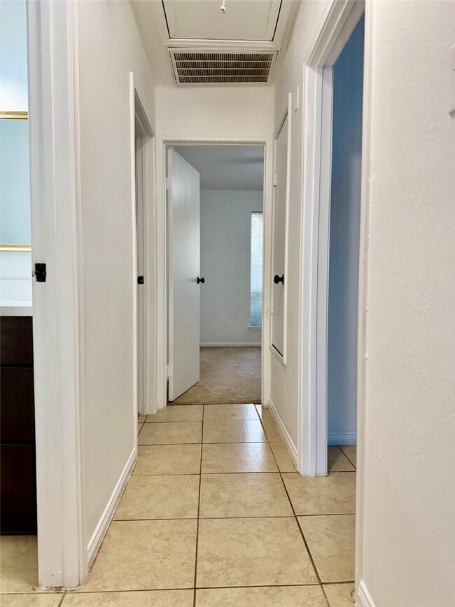 2603 Shady Bayou Ln