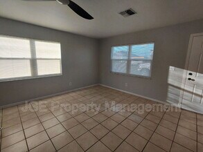 724 NE 11th Terrace in Cape Coral, FL - Building Photo - Building Photo