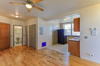 4024 W Division St in Chicago, IL - Building Photo - Building Photo