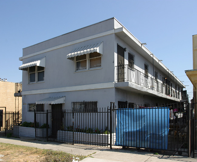 9508 S Western Ave in Los Angeles, CA - Building Photo - Building Photo