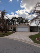 1430 W Schwartz Blvd in Lady Lake, FL - Building Photo