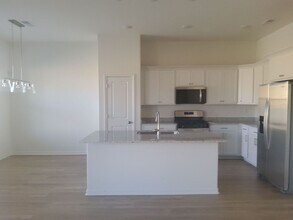 360 Green Willow Dr in Oakland, TN - Building Photo - Building Photo