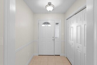 218 Dartmoor Trail in Jacksonville, NC - Building Photo - Building Photo