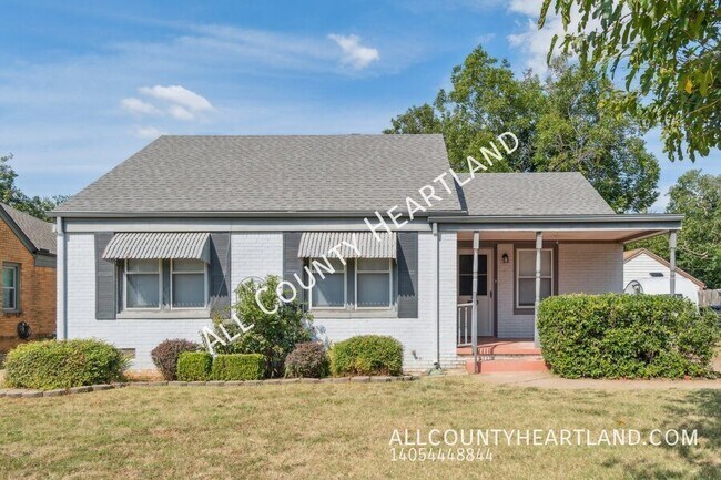 property at 2609 NW 25th St