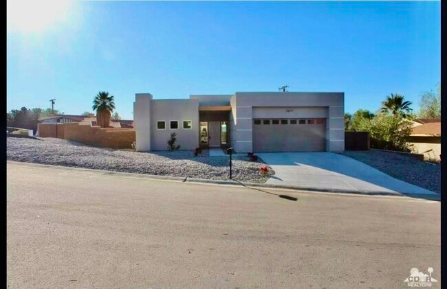 68271 Cll Cerrito in Desert Hot Springs, CA - Building Photo - Building Photo