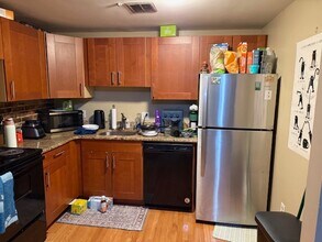 413 Massachusetts Ave, Unit 2 in Boston, MA - Building Photo - Building Photo