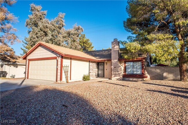 2364 Belvedere Dr in Henderson, NV - Building Photo - Building Photo