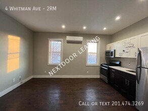 4 Whitman Ave in Jersey City, NJ - Building Photo - Building Photo
