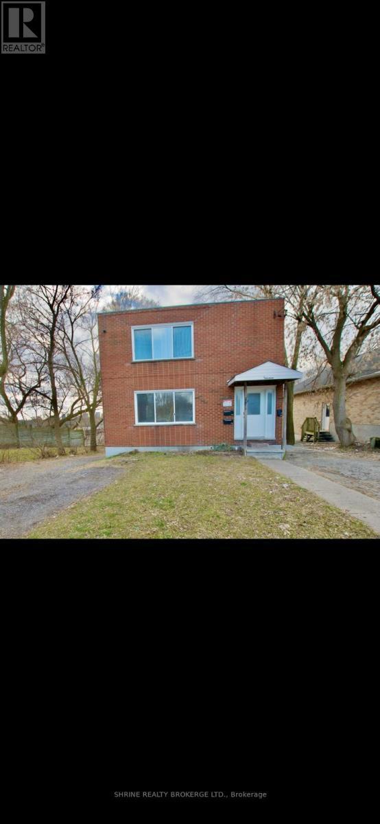 13-13 Sterling St