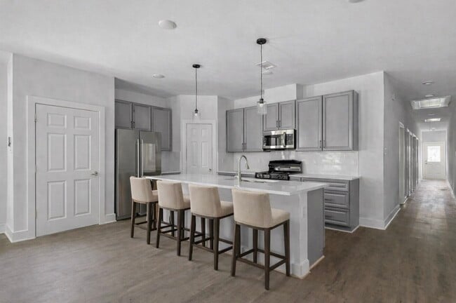 6010 Bobby Burns St in Houston, TX - Building Photo - Building Photo