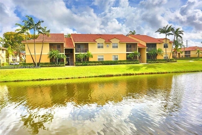 1227 SW 46th Ave