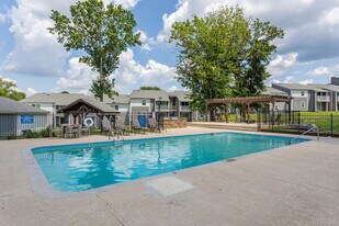 Meridian at Hermitage in Hermitage, TN - Building Photo