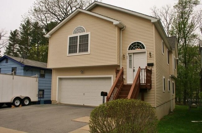 property at 46 Commonwealth Ave