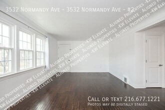 3532 Normandy Rd, Unit #2 in Shaker Heights, OH - Foto de edificio - Building Photo