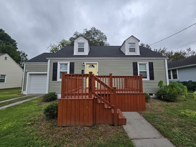 property at 2908 Vimy Ridge Ave