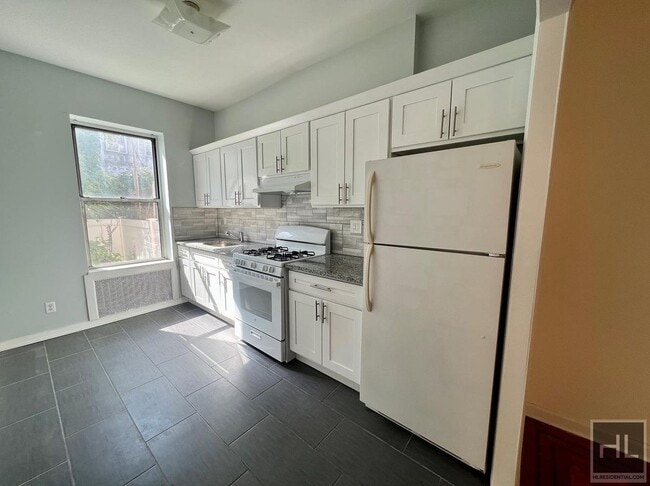 62 STREET in Brooklyn, NY - Building Photo - Building Photo