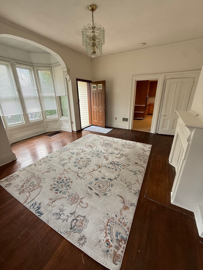 130 Front St, Unit 1