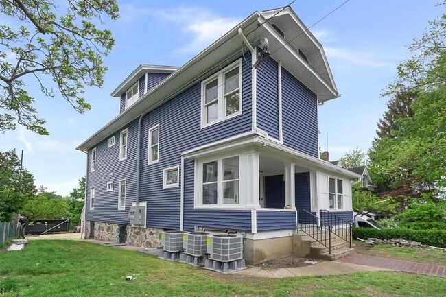 property at 34 Bayview Ave