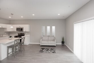 The Meadows at Keefer Creek in Fort Wayne, IN - Building Photo - Interior Photo