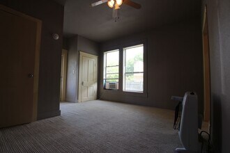 1535 N Tenneha Ave-Unit -1537 in Tyler, TX - Building Photo - Building Photo
