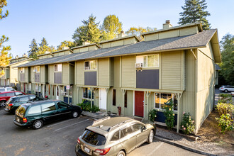 Greenway Estates in Vancouver, WA - Building Photo - Primary Photo