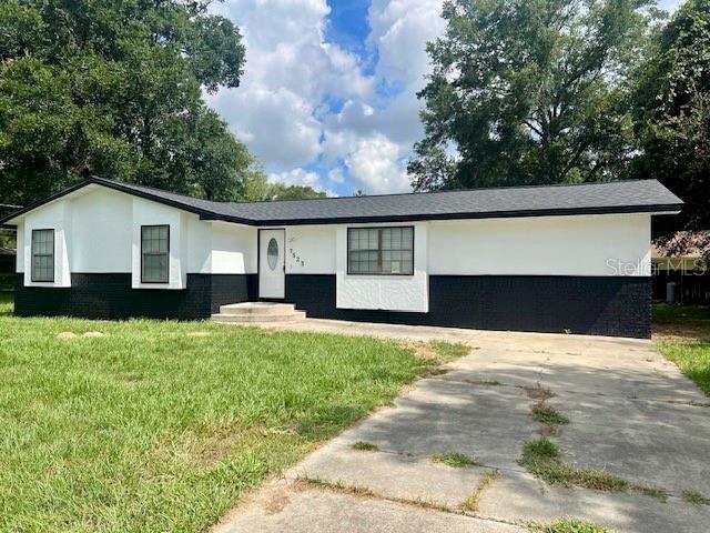 property at 7523 SW 81st St