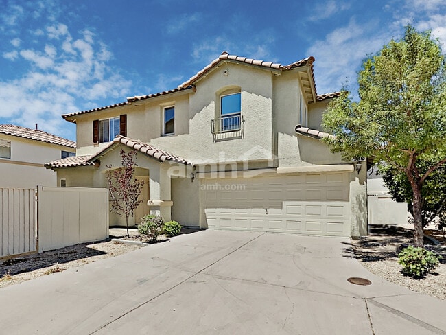 986 Cantabria Heights Ave