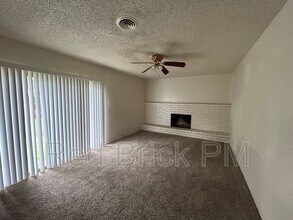 527 Sonora Ave in Merced, CA - Building Photo - Building Photo