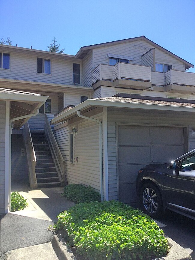 property at 4701 NW Walgren Dr